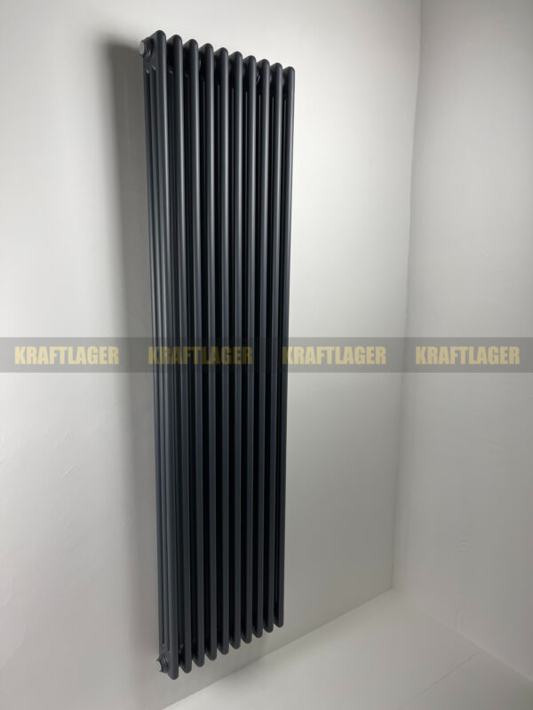 3 kolonnu vertikāls radiators 1800 x 470 mm , krāsa – antracīts