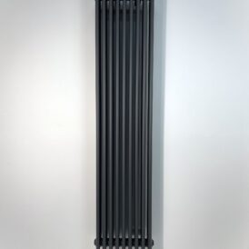 4 kolonnu 1800×425 mm vertikāls radiators, krāsa – Antracīta (RAL 7016)
